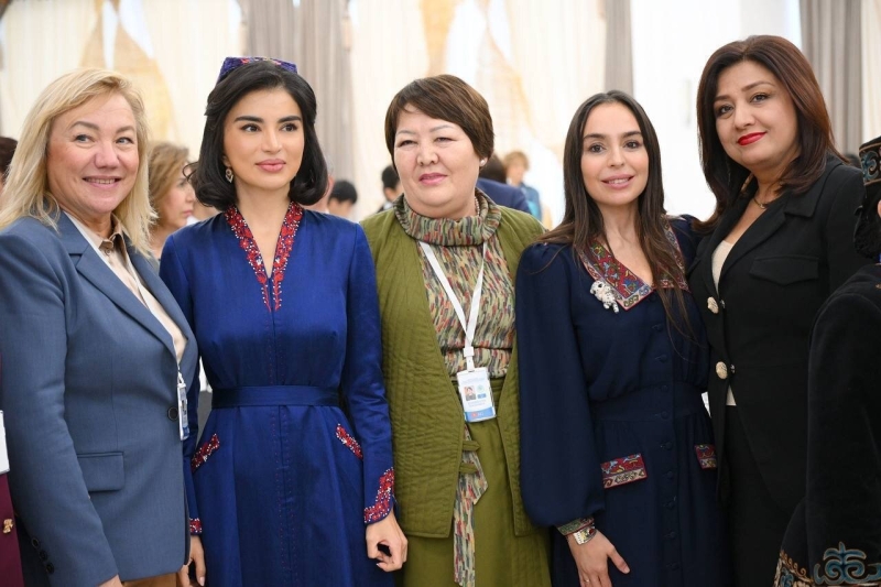 Международные эксперты обсудили роль женщин в современном мире и высоко оценили вклад Туркменистана в подготовку  медицинских кадров на международной конференции в Авазе &raquo; Новости Центральной Азии