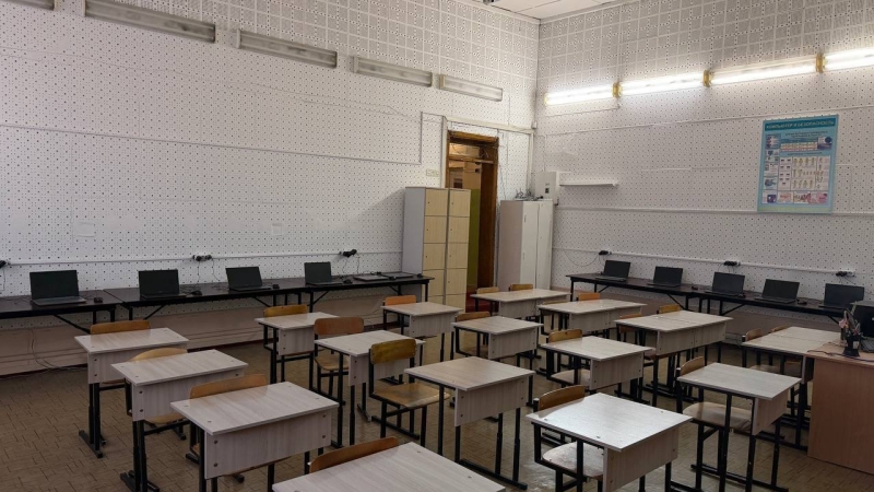 &laquo;Куда деть детей?&raquo; Более 400 учеников могут остаться без школы в&nbsp;Алматы